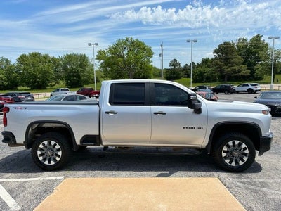 2023 Chevrolet Silverado 2500HD 4WD Crew Cab Standard Bed Custom