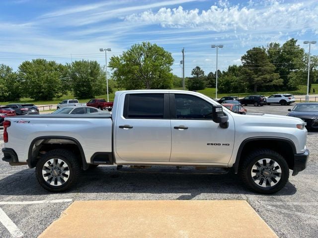 2023 Chevrolet Silverado 2500HD 4WD Crew Cab Standard Bed Custom