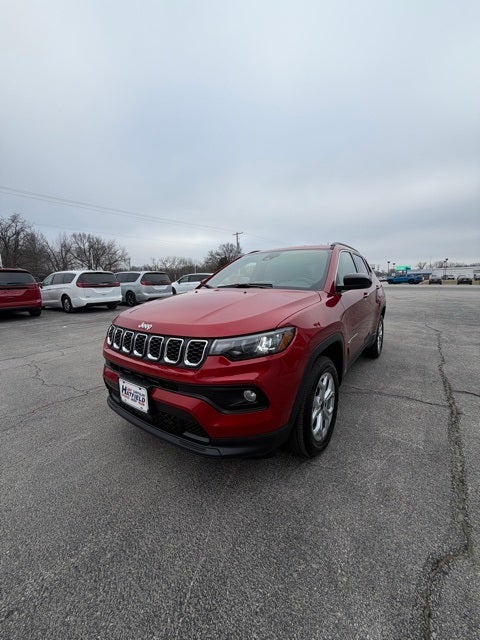 2026 Jeep Compass COMPASS LATITUDE 4X4