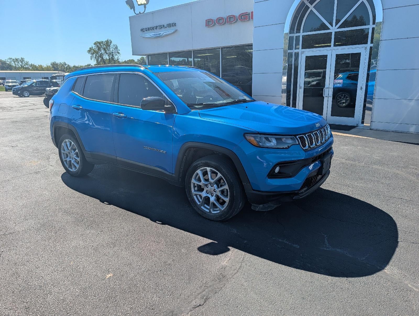 2023 Jeep Compass Latitude Lux FWD