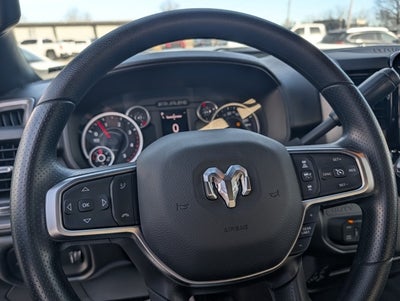 2026 RAM Ram 2500 RAM 2500 BLACK EXPRESS CREW CAB 4X4 6'4' BOX