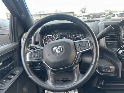 2026 RAM Ram 2500 RAM 2500 BLACK EXPRESS CREW CAB 4X4 6'4' BOX