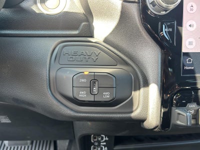 2026 RAM Ram 2500 RAM 2500 BLACK EXPRESS CREW CAB 4X4 6'4' BOX