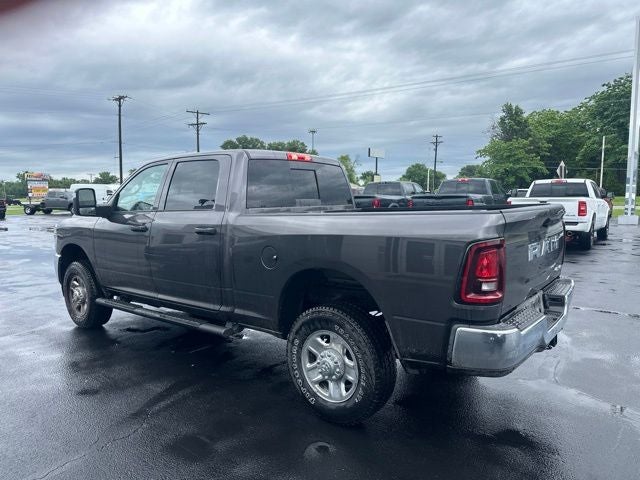 2025 RAM 2500 Tradesman Crew Cab 4x4 6'4' Box