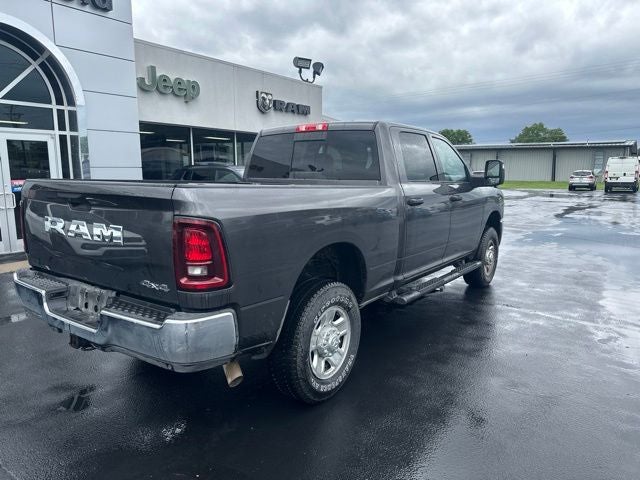 2025 RAM 2500 Tradesman Crew Cab 4x4 6'4' Box