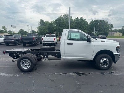 2026 RAM Ram 3500 Chassis Cab RAM 3500 TRADESMAN CHASSIS REGULAR CAB 4X4 60' CA