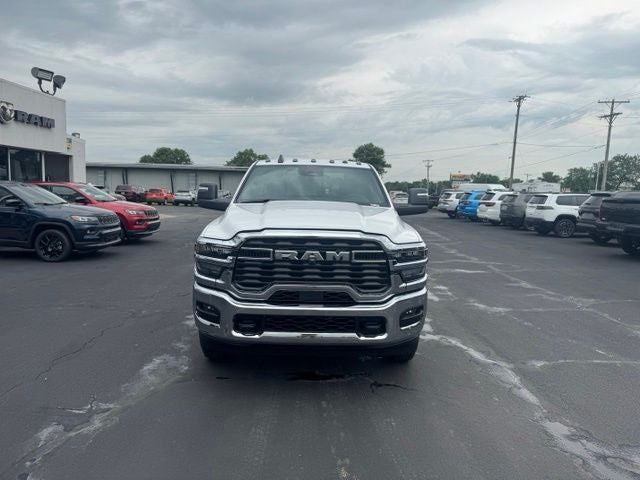2026 RAM Ram 3500 Chassis Cab RAM 3500 TRADESMAN CHASSIS REGULAR CAB 4X4 60' CA