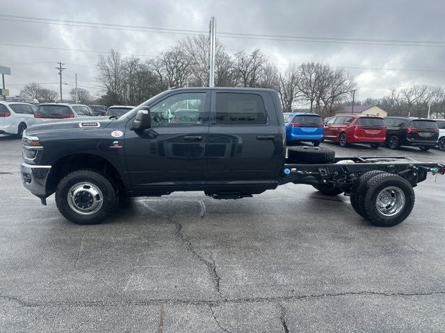 2026 RAM Ram 3500 Chassis Cab RAM 3500 TRADESMAN CREW CAB CHASSIS 4X4 60' CA