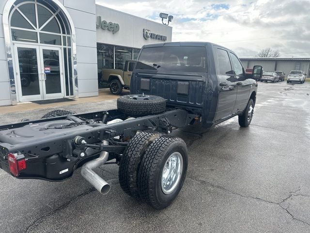 2026 RAM Ram 3500 Chassis Cab RAM 3500 TRADESMAN CREW CAB CHASSIS 4X4 60' CA