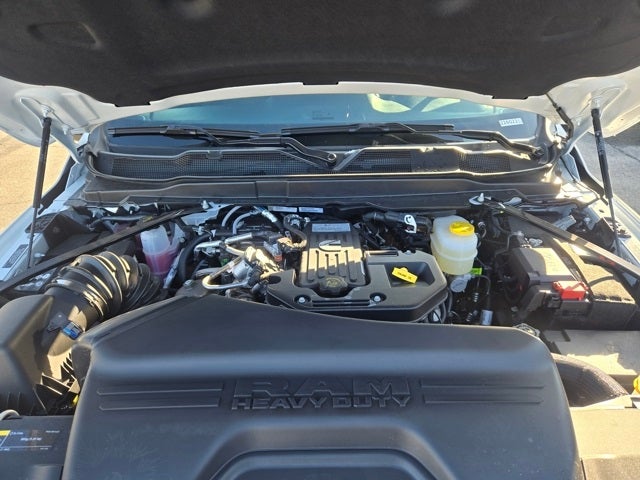 2026 RAM Ram 3500 Chassis Cab RAM 3500 TRADESMAN CREW CAB CHASSIS 4X4 60' CA