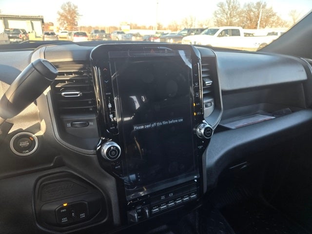 2026 RAM Ram 3500 Chassis Cab RAM 3500 TRADESMAN CREW CAB CHASSIS 4X4 60' CA