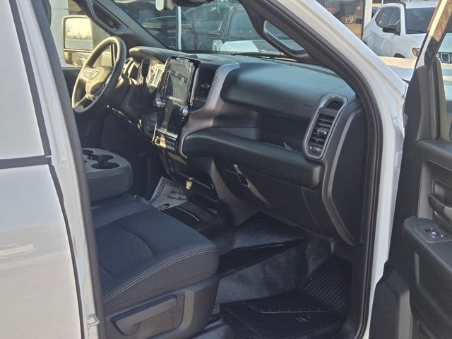 2026 RAM Ram 3500 Chassis Cab RAM 3500 TRADESMAN CREW CAB CHASSIS 4X4 60' CA