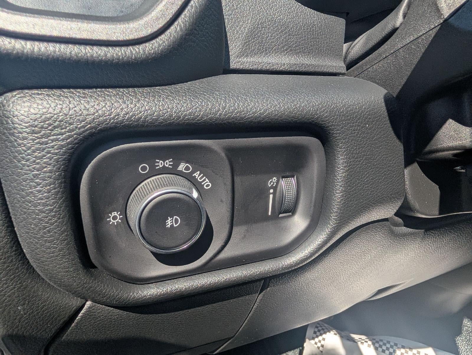 2027 RAM 3500 Chassis Cab Tradesman