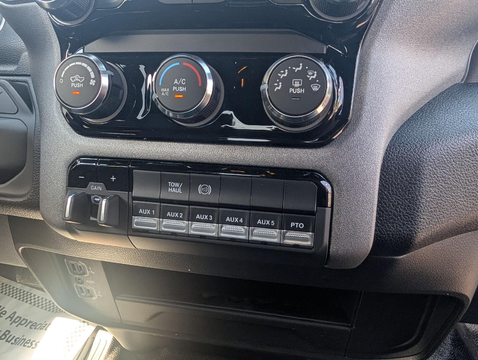 2027 RAM 3500 Chassis Cab Tradesman