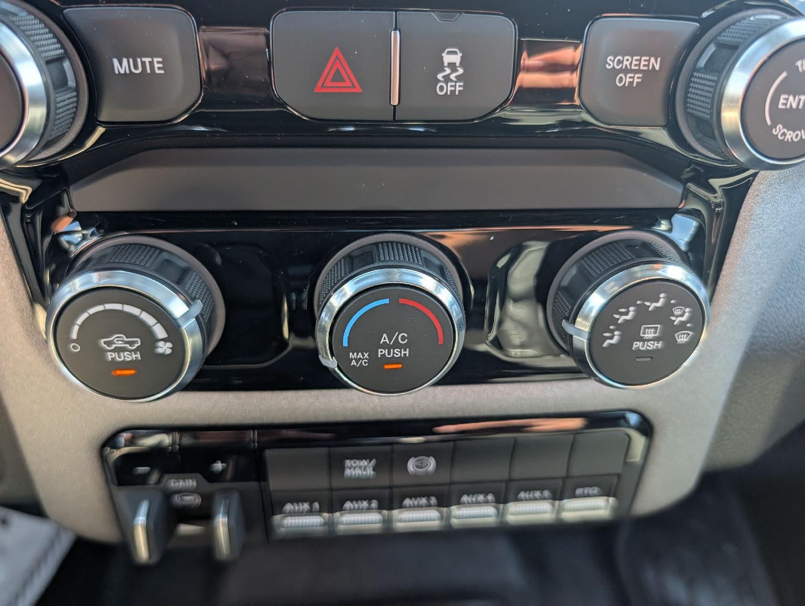 2027 RAM 3500 Chassis Cab Tradesman