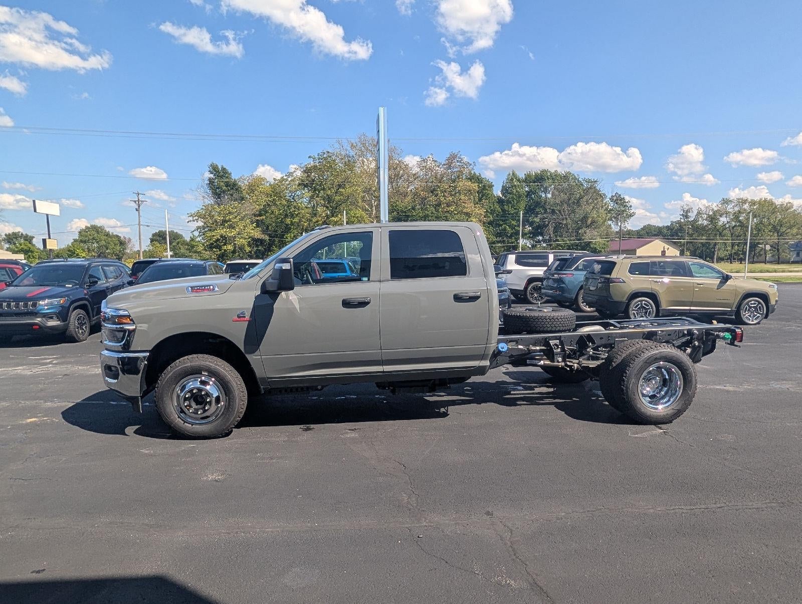 2027 RAM 3500 Chassis Cab Tradesman