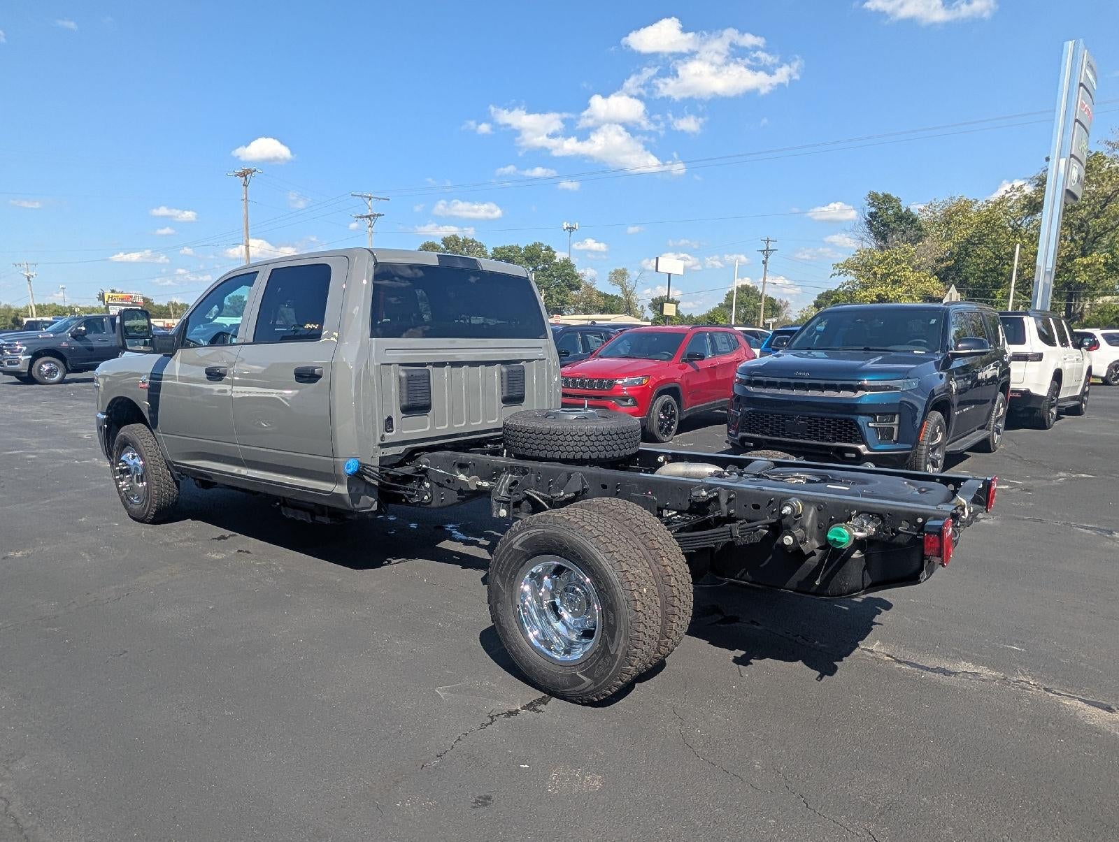 2027 RAM 3500 Chassis Cab Tradesman