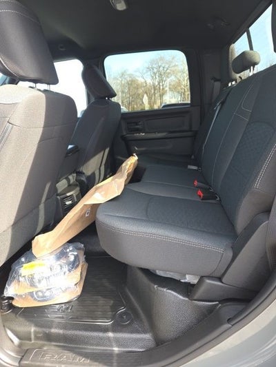 2026 RAM Ram 3500 Chassis Cab RAM 3500 TRADESMAN CREW CAB CHASSIS 4X4 60' CA