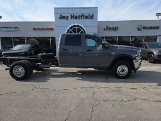2026 RAM Ram 3500 Chassis Cab RAM 3500 TRADESMAN CREW CAB CHASSIS 4X4 60' CA