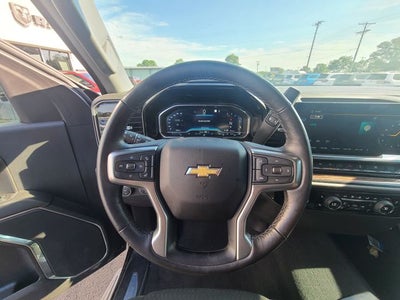 2023 Chevrolet Silverado 1500 4WD Crew Cab Standard Bed LT