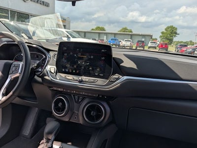 2025 Chevrolet Blazer AWD 2LT