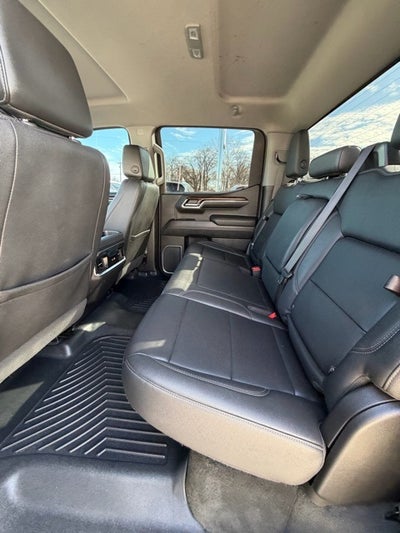 2023 GMC Sierra 1500 4WD Crew Cab Short Box SLT