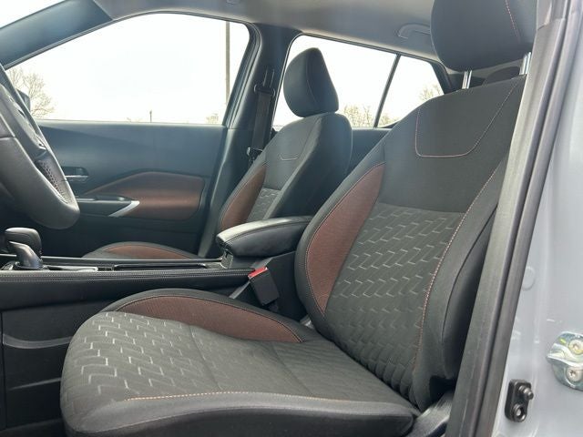 2023 Nissan Kicks SR Xtronic CVT