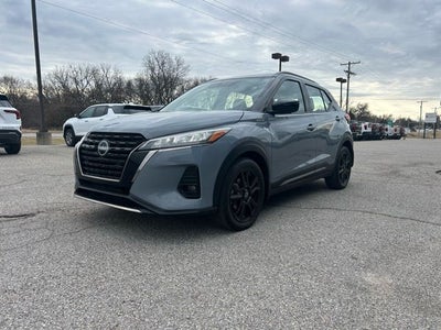 2023 Nissan Kicks SR Xtronic CVT