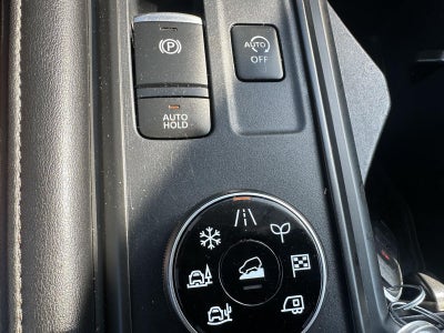 2025 Nissan Pathfinder S 4WD