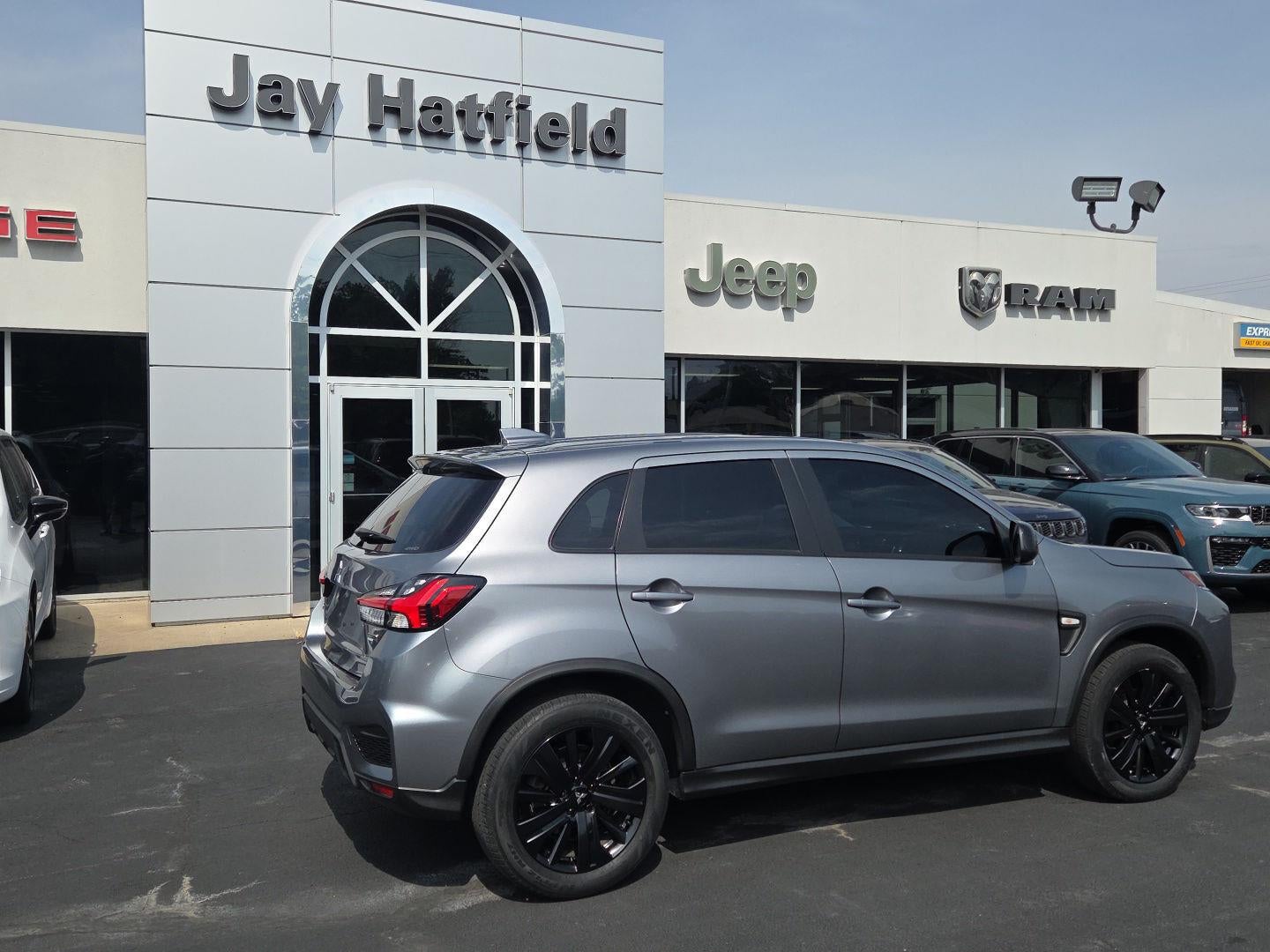 Used 2024 Mitsubishi Outlander Sport LE with VIN JA4ARUAU7RU003870 for sale in Frontenac, KS