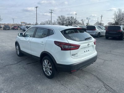 2022 Nissan Rogue Sport S FWD Xtronic CVT