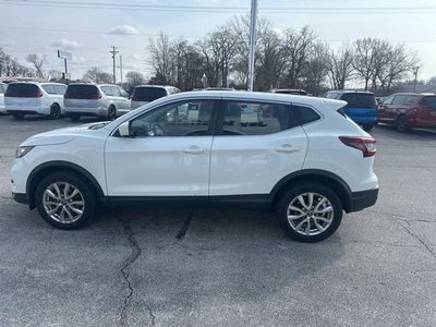 2022 Nissan Rogue Sport S FWD Xtronic CVT